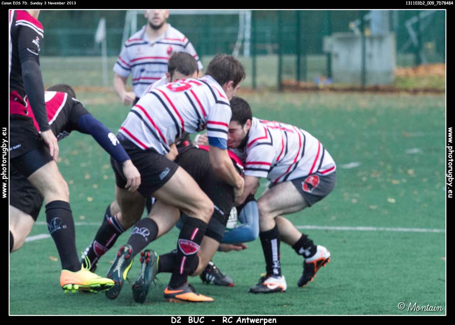 131103D2_009_7D78484